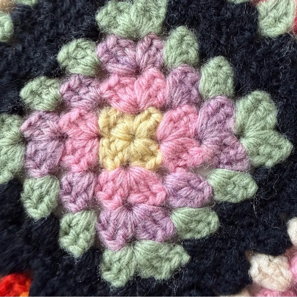 Vintage Crochet Granny Square Blanket 50”x70” Black Multicolor Afghan Boho Retro